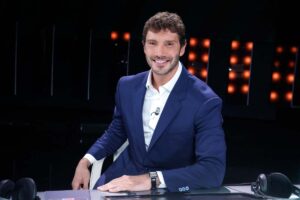 Stefano De Martino programma fuori dalla Rai