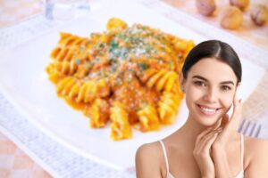 donna pasta e zucca