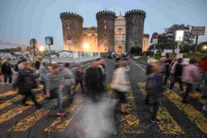 Napoli 2500 anni, turisti